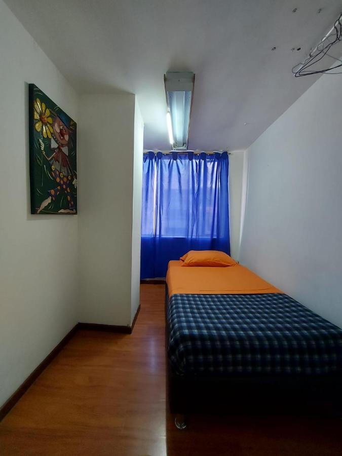 North House Hostel Bogotá Exteriör bild